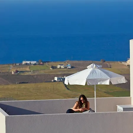 Villa Elysian With Private Pool With Sea Sunset View 4 Guests Foinikia (Santorini)